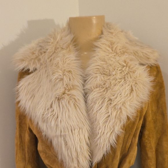 Arden B Tan Leather Jacket with Fur Collar - Picture 6 of 6